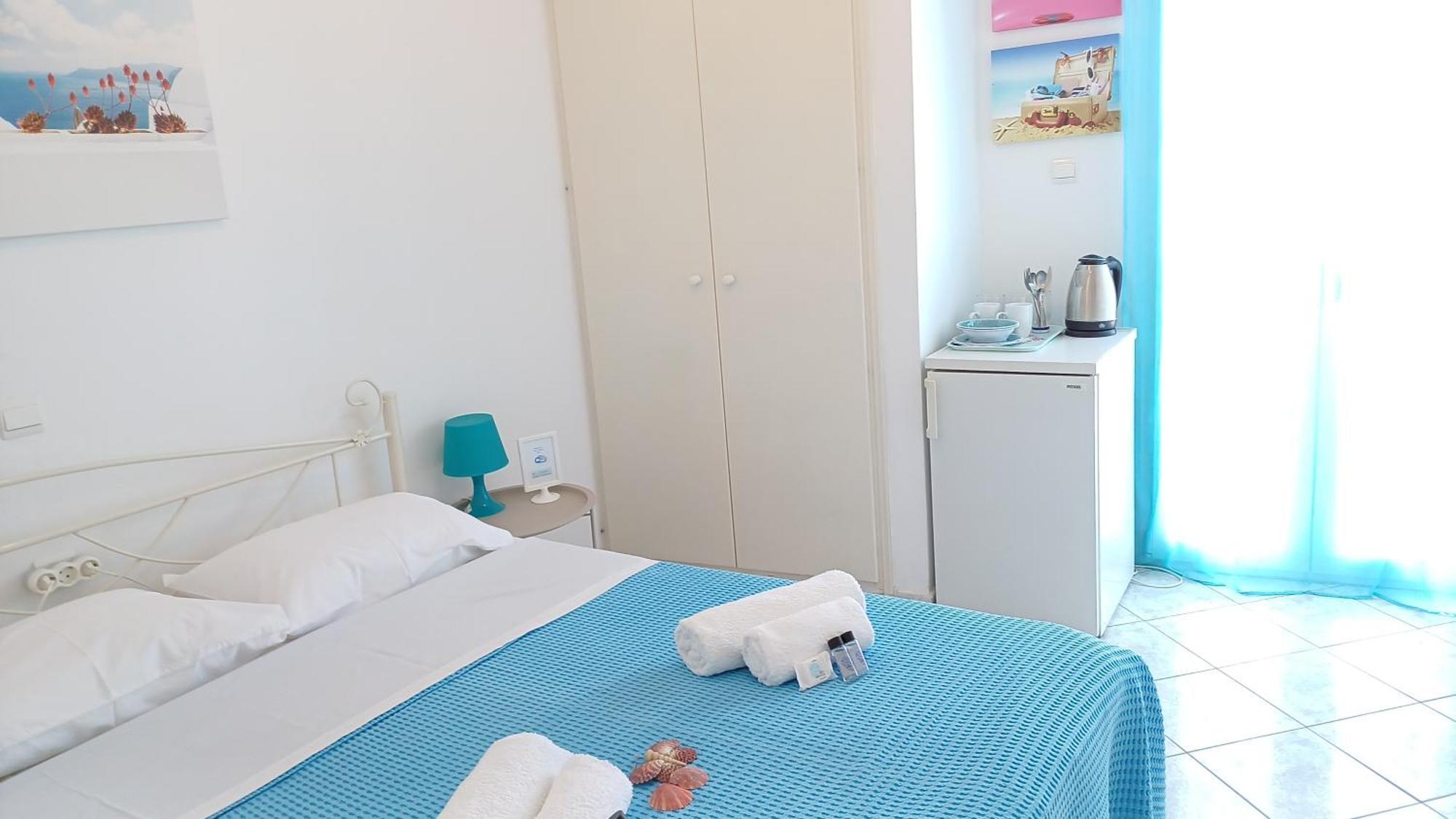 Paros Rooms Dora エクステリア 写真