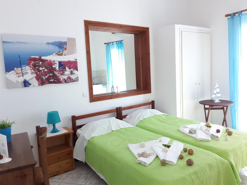 Paros Rooms Dora エクステリア 写真