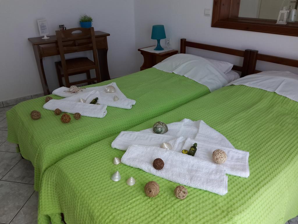 Paros Rooms Dora エクステリア 写真