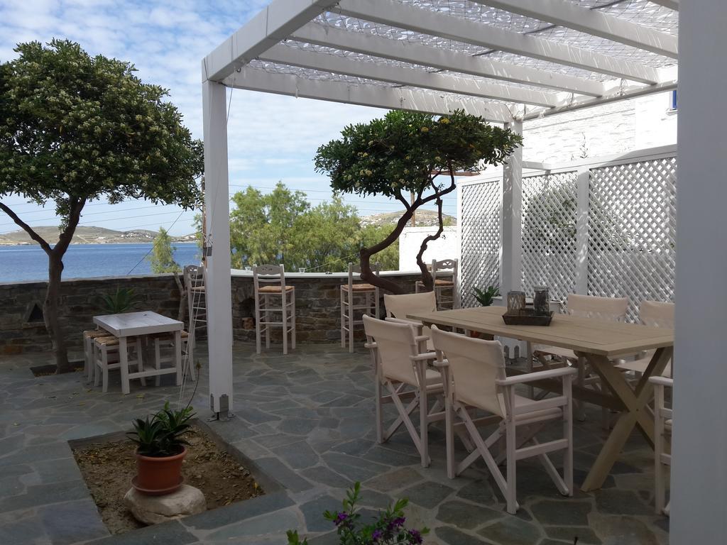 Paros Rooms Dora エクステリア 写真