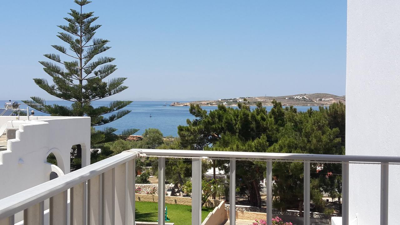 Paros Rooms Dora エクステリア 写真